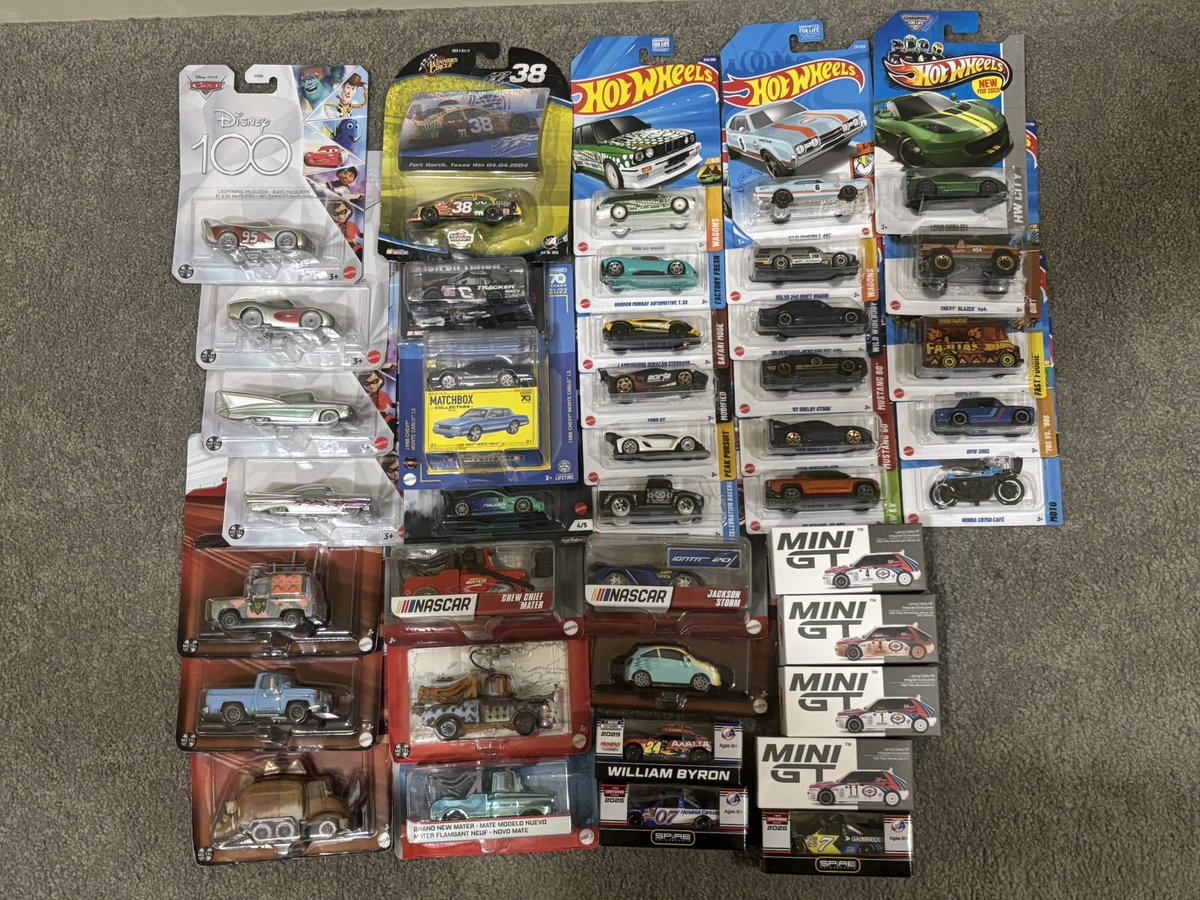 Texachev's tweet image. 