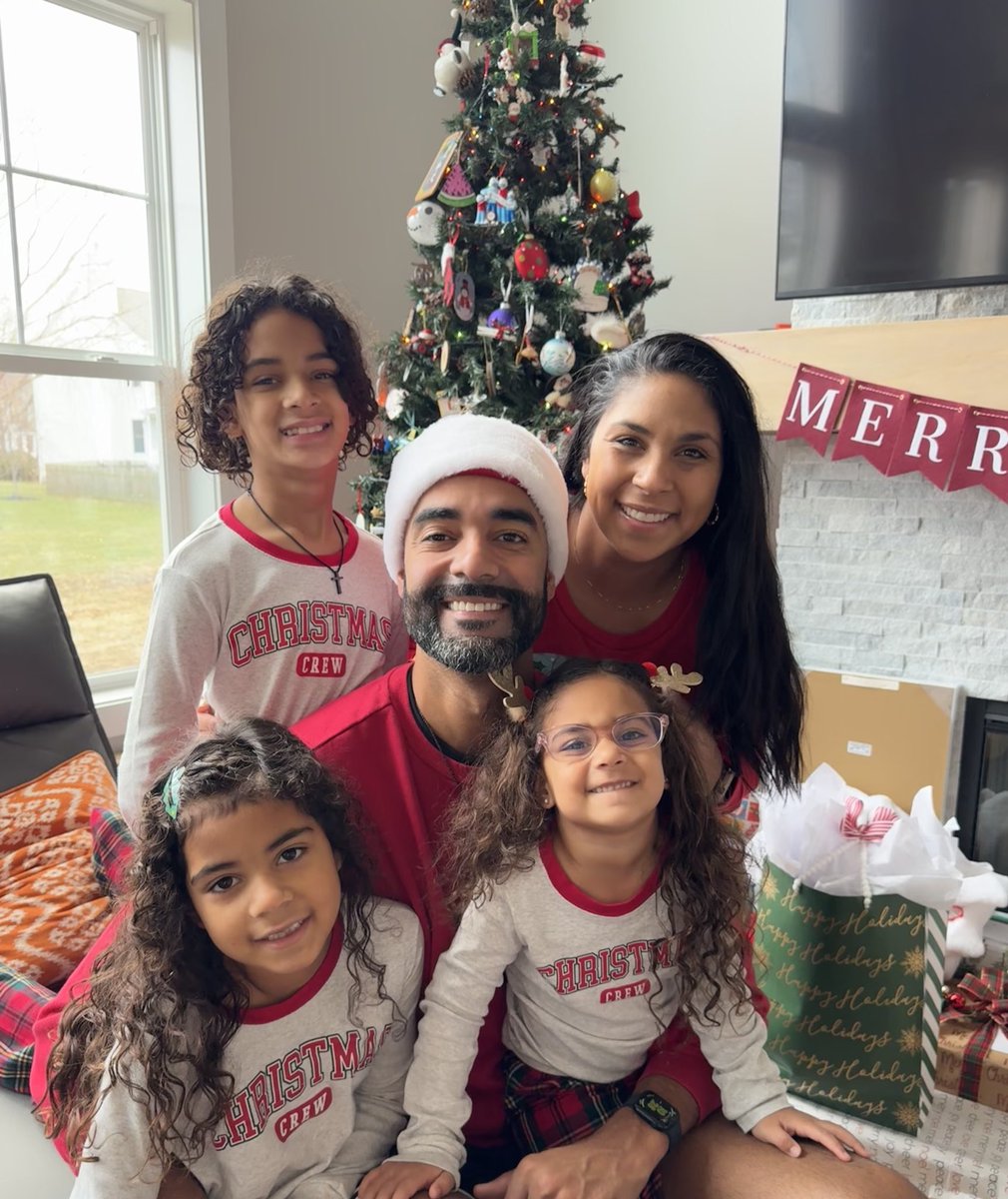 Coach Rob Summers tweet media