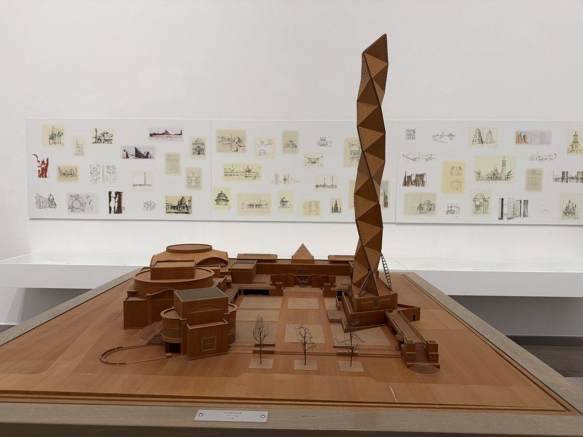 磯崎新「群島としての建築家」水戸芸術館で観た。建築の展示の鑑賞は