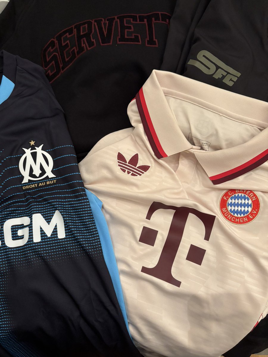 SebWlt's tweet image. Le père Noël a été sympa cette année…
#ServetteFC #OM #FCBM