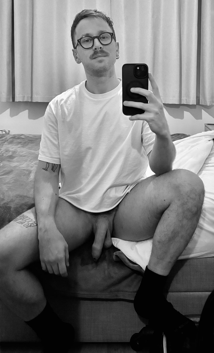 Sputnik boyo tweet media