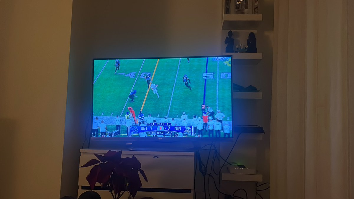 Oscar González tweet media