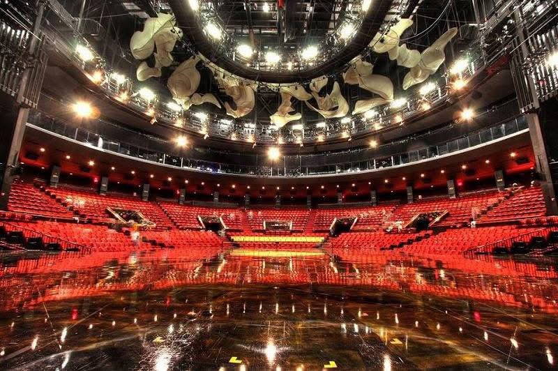 気がつけば、このステージに立った最後の日から10年も経ったということにビックリ。
#cirquedusileil #lanouba