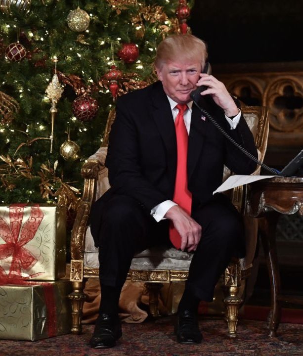 nicksortor's tweet photo. 🚨 JUST IN: President Trump shoots a WARNING SHOT at friends of Epstein in a “Merry Christmas” post

“Merry Christmas to all, including the many SLEAZEBAGS who loved Jeffrey Epstein…” 

“Enjoy what may be your last Merry Christmas!” 👀 https://t.co/sUVeoyzHvd
