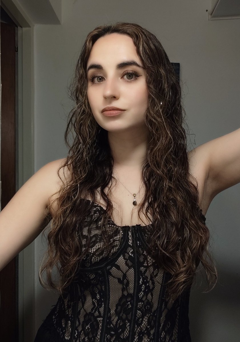 _dpau's tweet image. Me sentía linda ✨