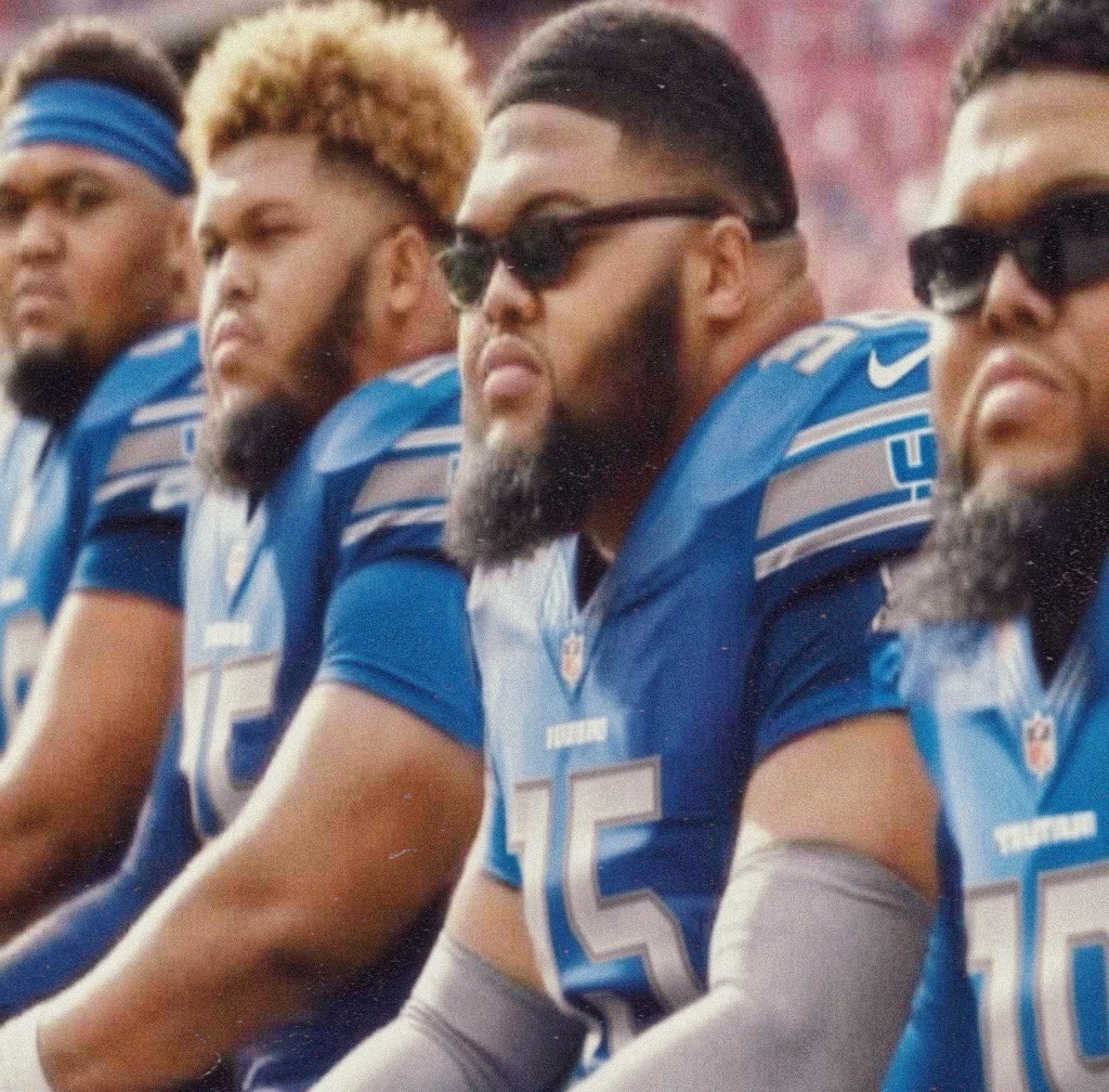 evanfoxy's tweet image. The Lions offensive line right now: