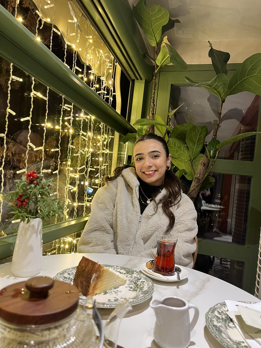 Çok heyecanlanıyorum böyle ışıl ışıl yılbaşı ruhunda ✨✨