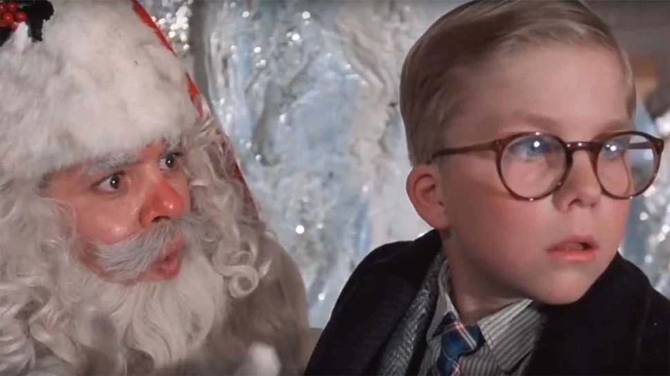 stonegasman's tweet photo. #DecemberRankingChallenge #BobClark (DEC. 25: A CHRISTMAS STORY)
"My guess is nobody's going to see it or millions of people will go to see it because it will catch on!" -Ebert
"Wonderful film and directed by of all people Bob Clark of Porky's 1 & 2." -Siskel
"Way to go, Bob!" https://t.co/1RaVOzHLuV