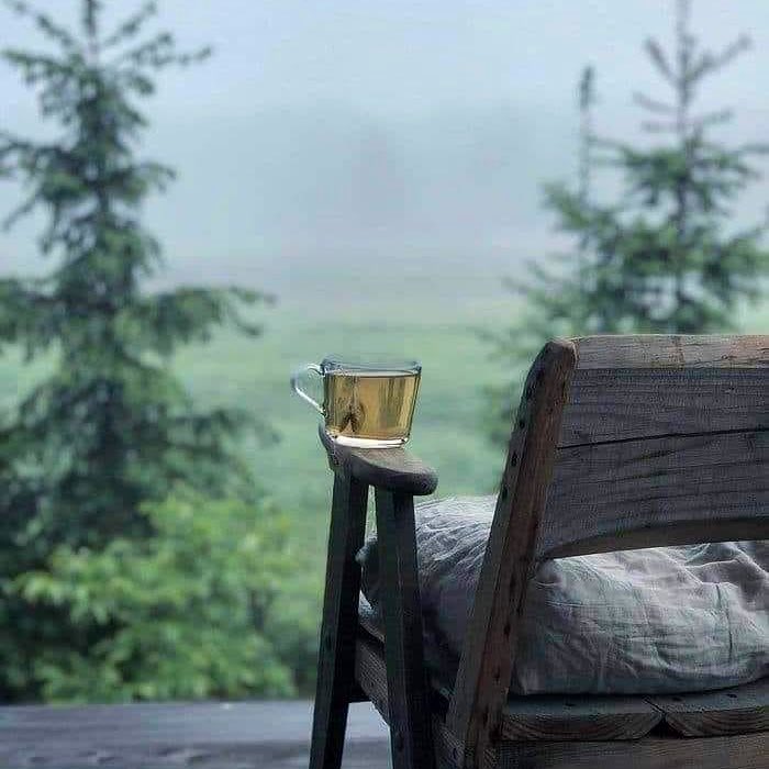 เมื่อพายุผ่านไป..ท้องฟ้าจะใสขึ้นเสมอไม่มีพายุใดคงอยู่ตลอดไป เหมือนกับความทุกข์ที่วันหนึ่งก็จะจางหาย🔚: