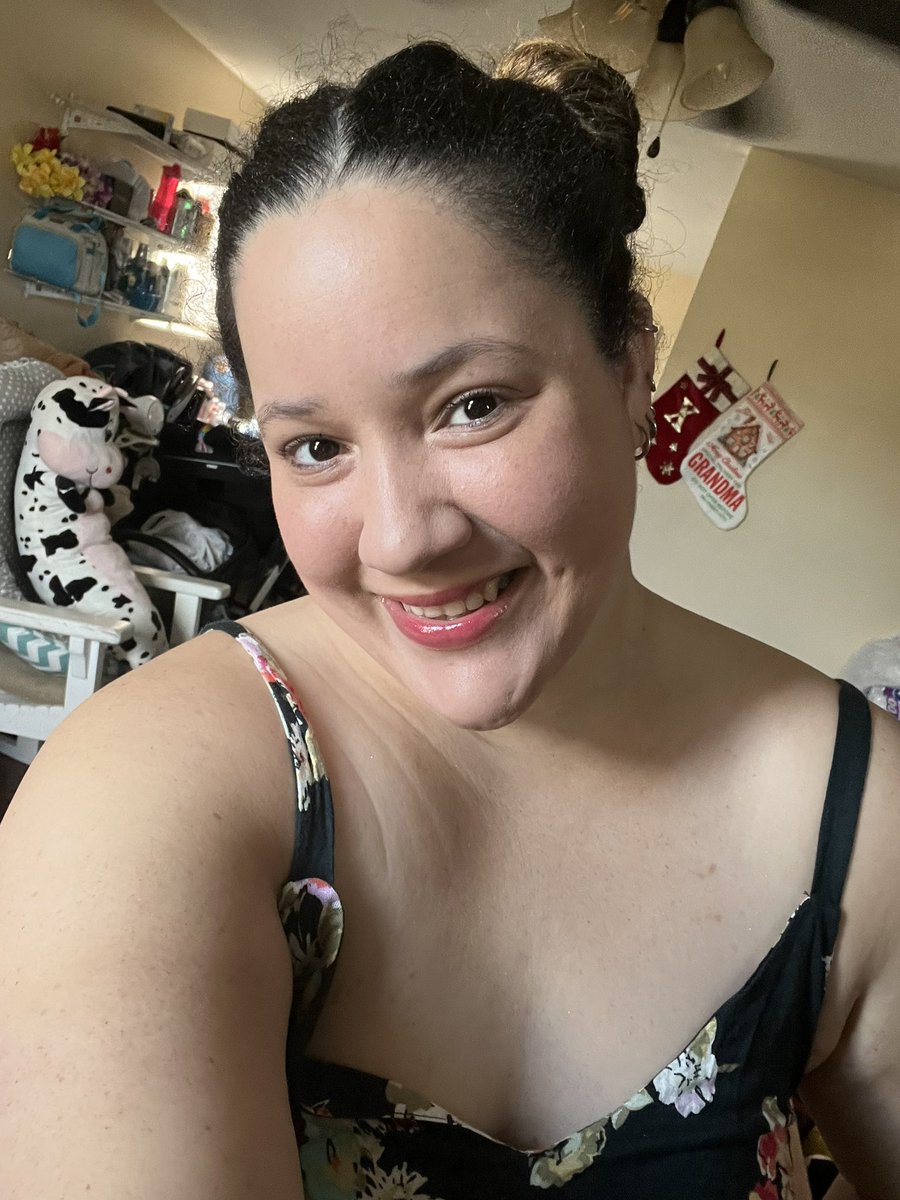 Danelys0393's tweet image. Danne 2025 🎄🎅🎁