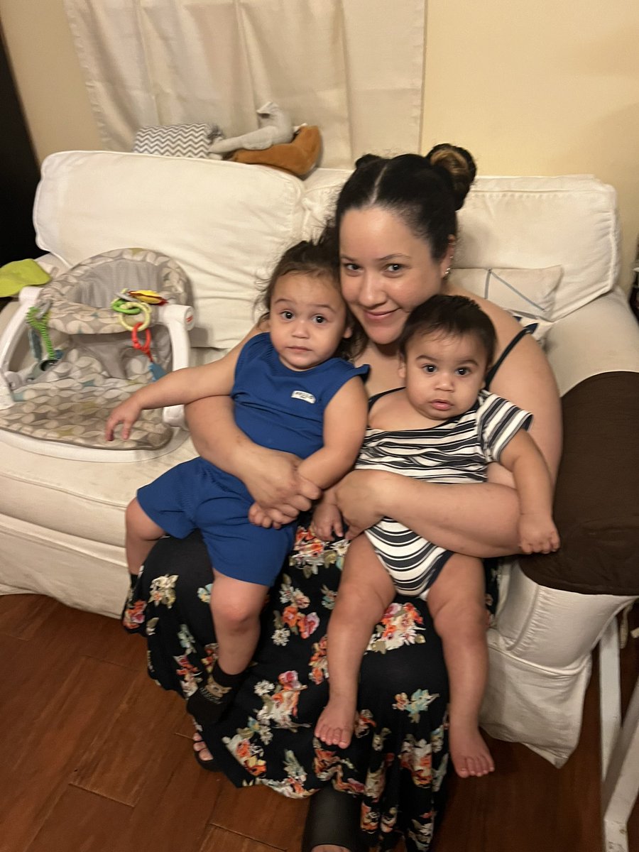 Danelys0393's tweet image. Mi mayor regalo 🎁 son MIS HIJOS 💙👶🏻💙👶🏻 

MAMÁ LOS AMA CON SU VIDA ❤️❤️❤️❤️

FELIZ NAVIDAD !!!! 🎁🎄🎅