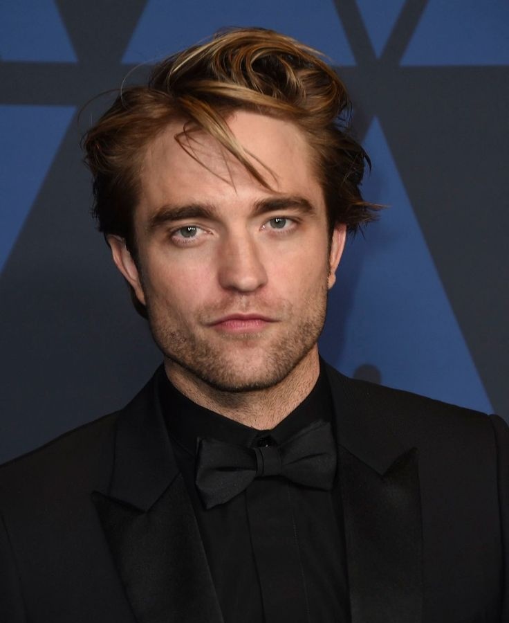 MCUFilmNews's tweet image. Marvel Studios reportedly considered Robert Pattinson for Ghost Rider in the MCU.

However, it’s not going to be him.

(Source: @ApocHorseman)