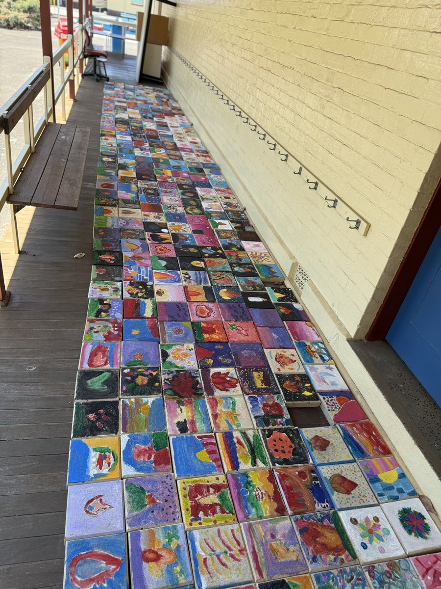 The pavers are all finished! They will make a stunning footpath at the school! All children are artists