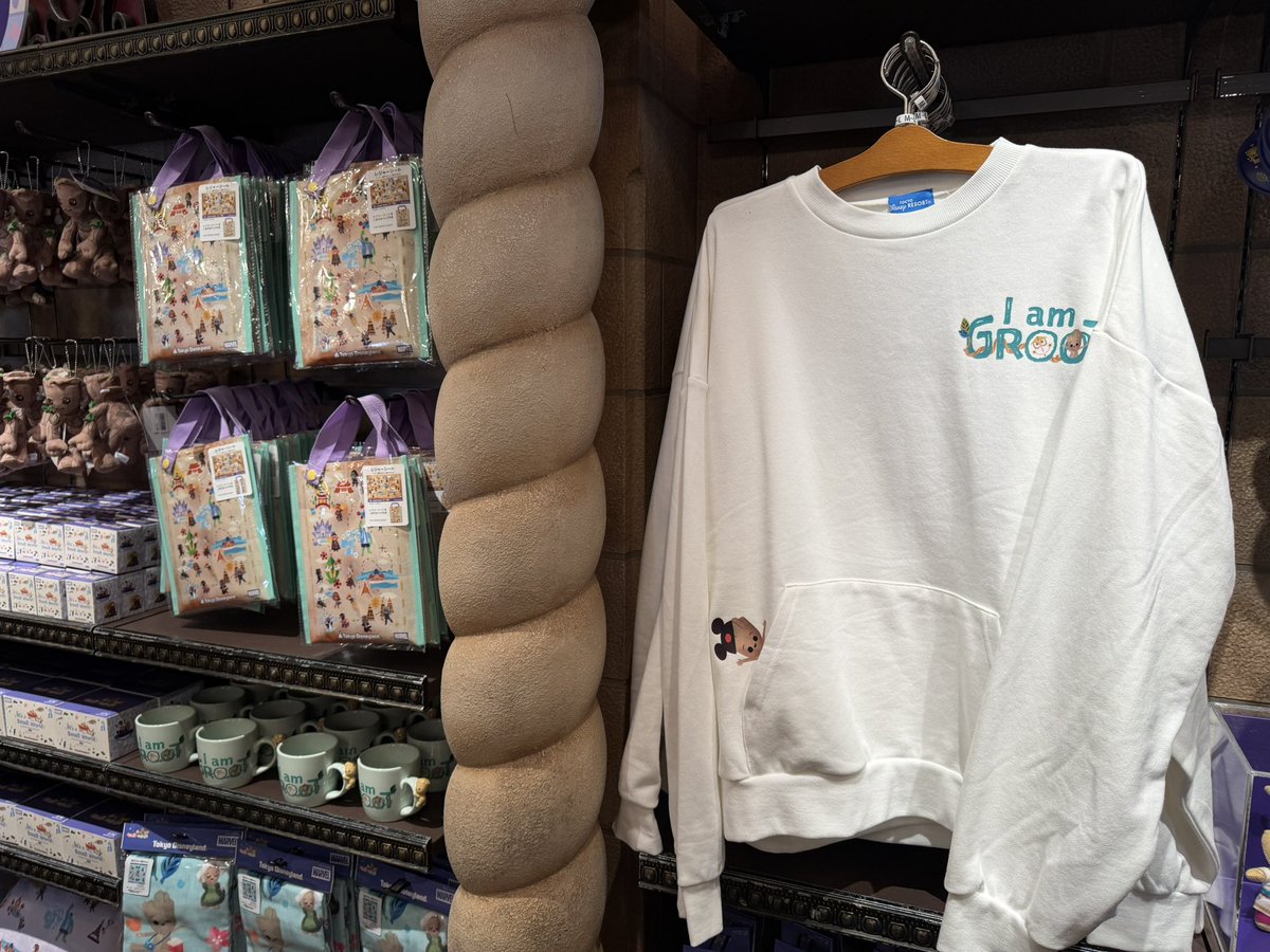 【速報】
今日からディズニーランドでマーベルグッズが発売開始ーーーー！！！！
#マーベル 
#ディズニーランド