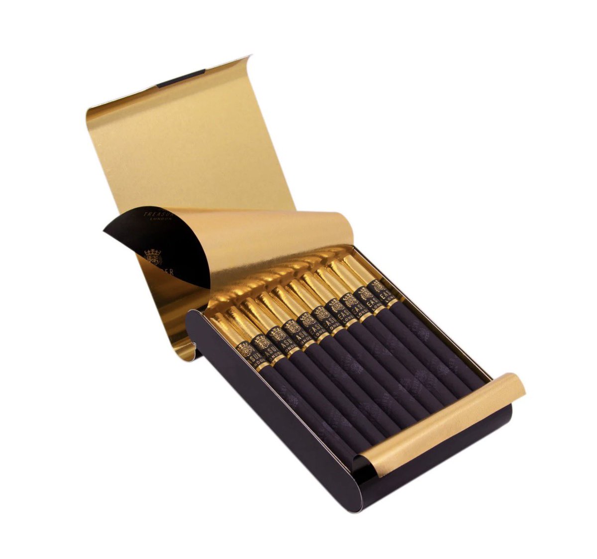 preciouspussy's tweet image. @MoneyOrderMan gets a pack of Treasurer London’s aluminum black cigarettes . ~ 

He can get a taste of the finer things in life .