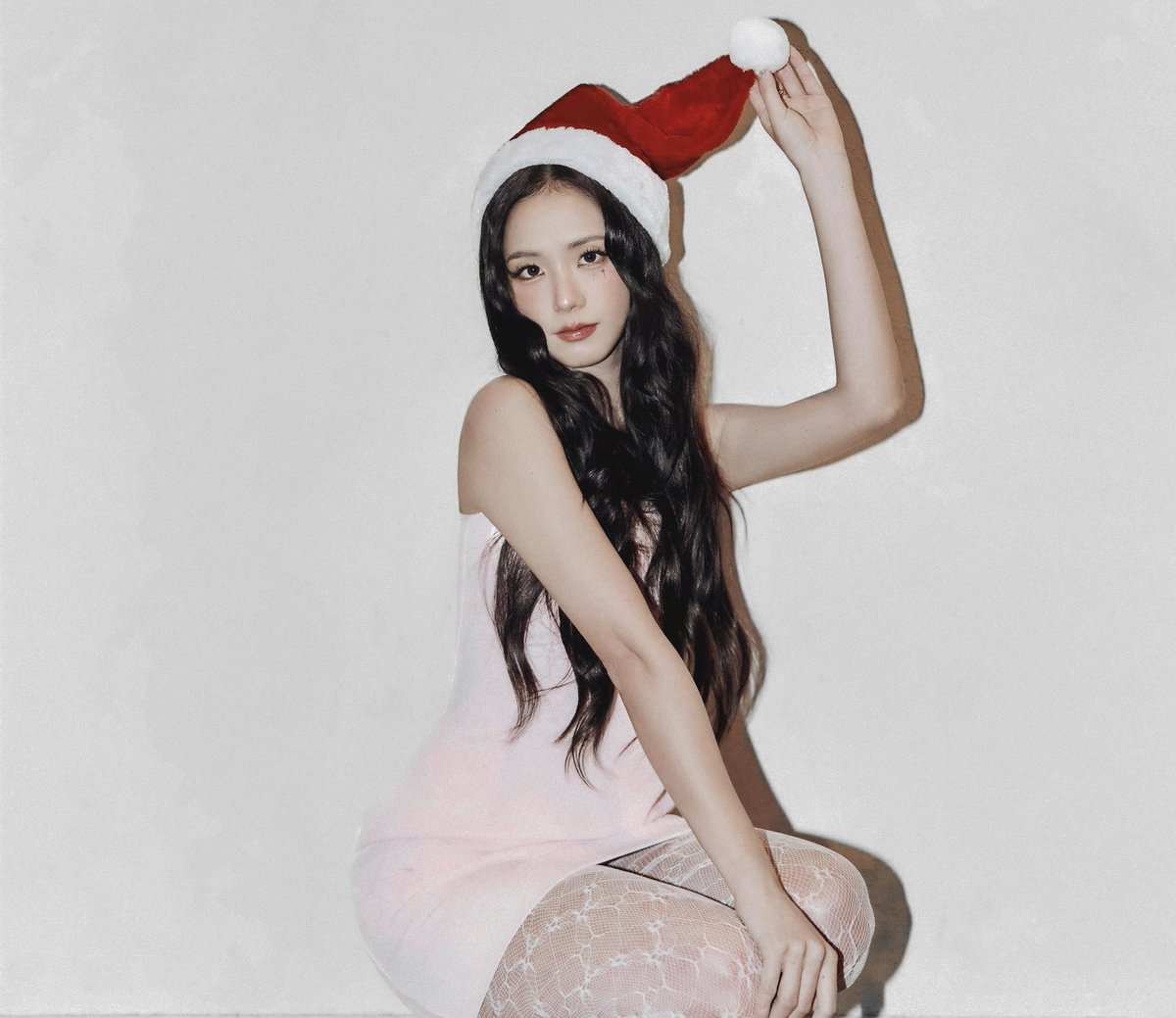 WEternitySleeps's tweet image. 𝘉𝘳𝘪𝘨𝘩𝘵 𝘮𝘪𝘴𝘵𝘭𝘦𝘵𝘰𝘦𝘴 𝘶𝘱 𝘢𝘣𝘰𝘷𝘦 𝘶𝘴, 𝘐𝘵’𝘴 𝘫𝘶𝘴𝘵 𝘺𝘰𝘶 𝘢𝘯𝘥 𝘮𝘦. ❆ 🖤