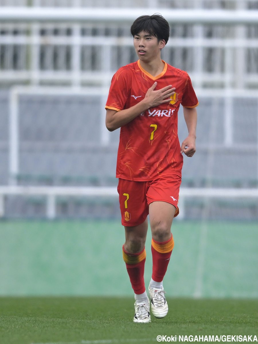 gekisaka's tweet image. MF深谷朔共が弾丸ミドルで名古屋U-15の決勝進出導く!! 来季の目標へ「相当な努力や覚悟が必要」と取り組み攻守に貢献

web.gekisaka.jp/news/jryouth/d…

#ゲキサカ #中学サッカー #高円宮杯全日本U15選手権 #高円宮杯 #U15