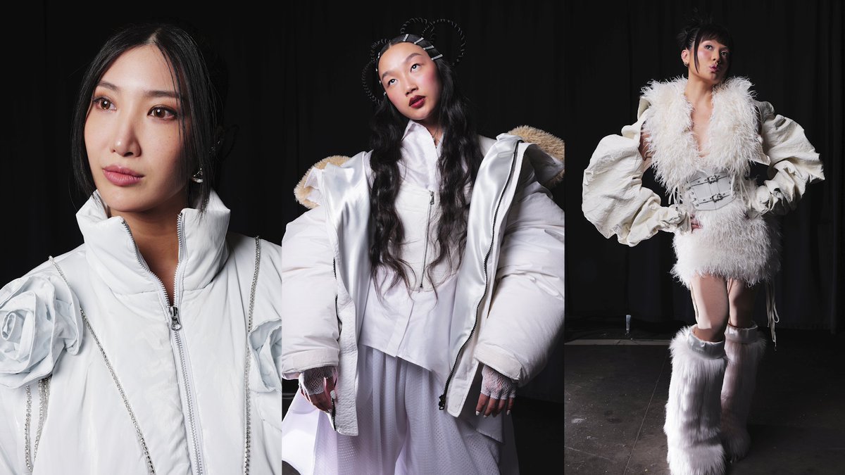 netflix's tweet image. HOW IT'S DONE DONE DONE

📸: EJAE, AUDREY NUNA, and REI AMI for NFL Christmas Gameday