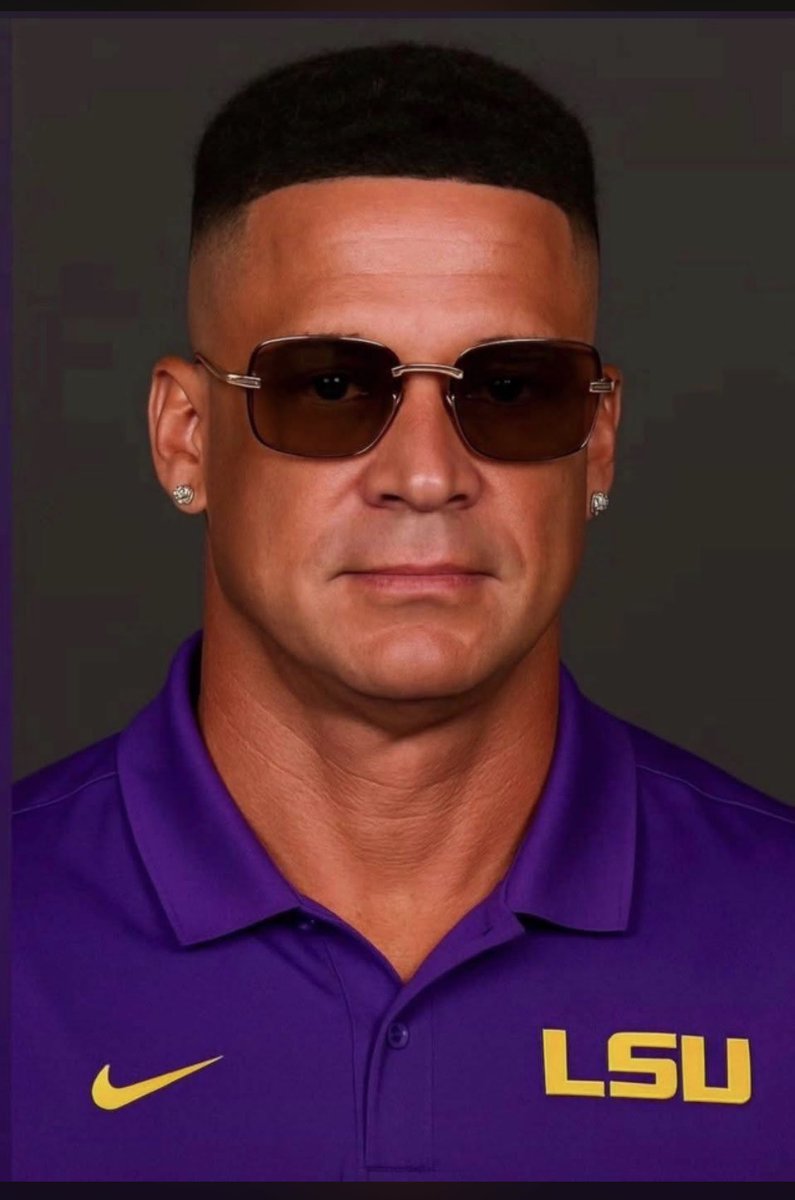 hunter tweet media
