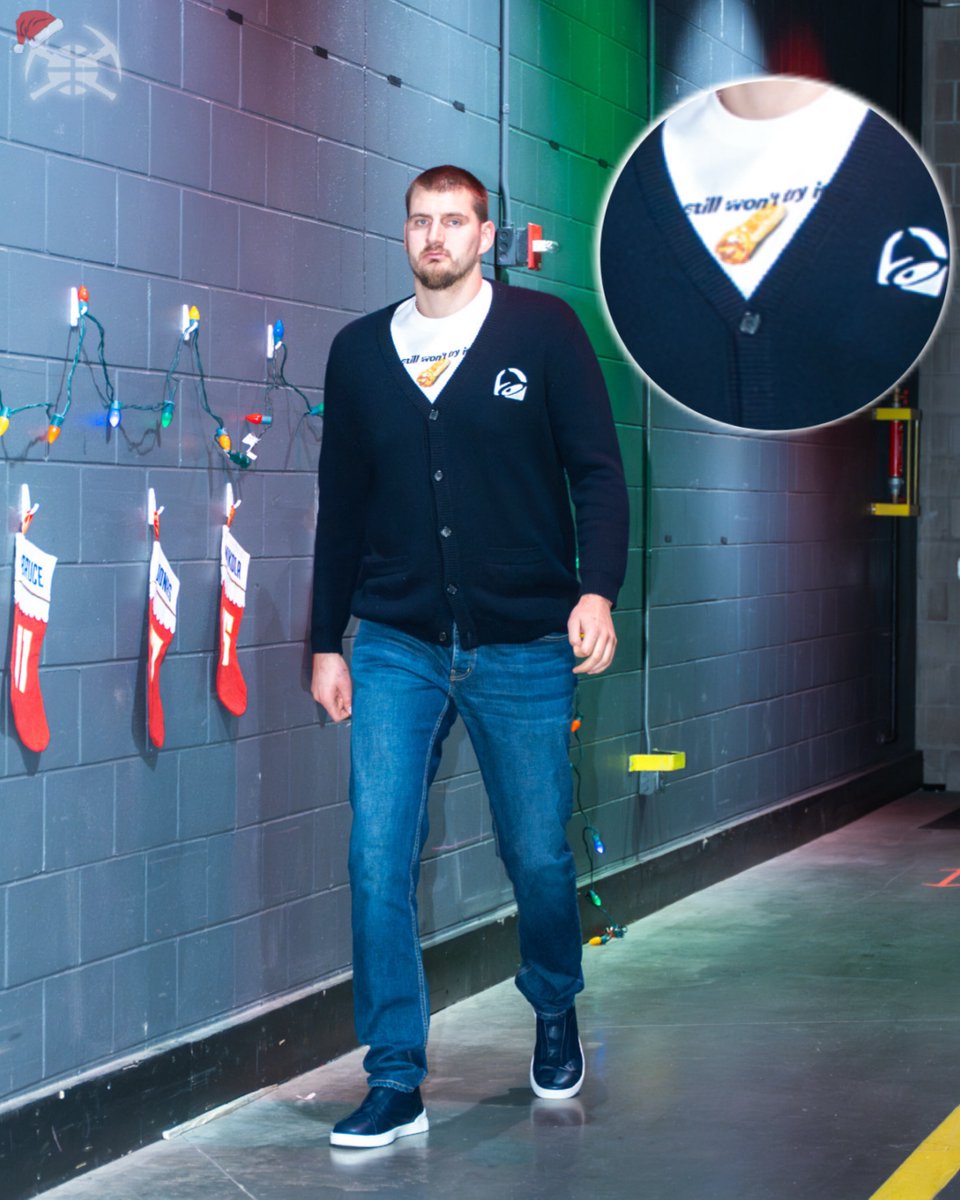 Nikola responds to the noise 👀