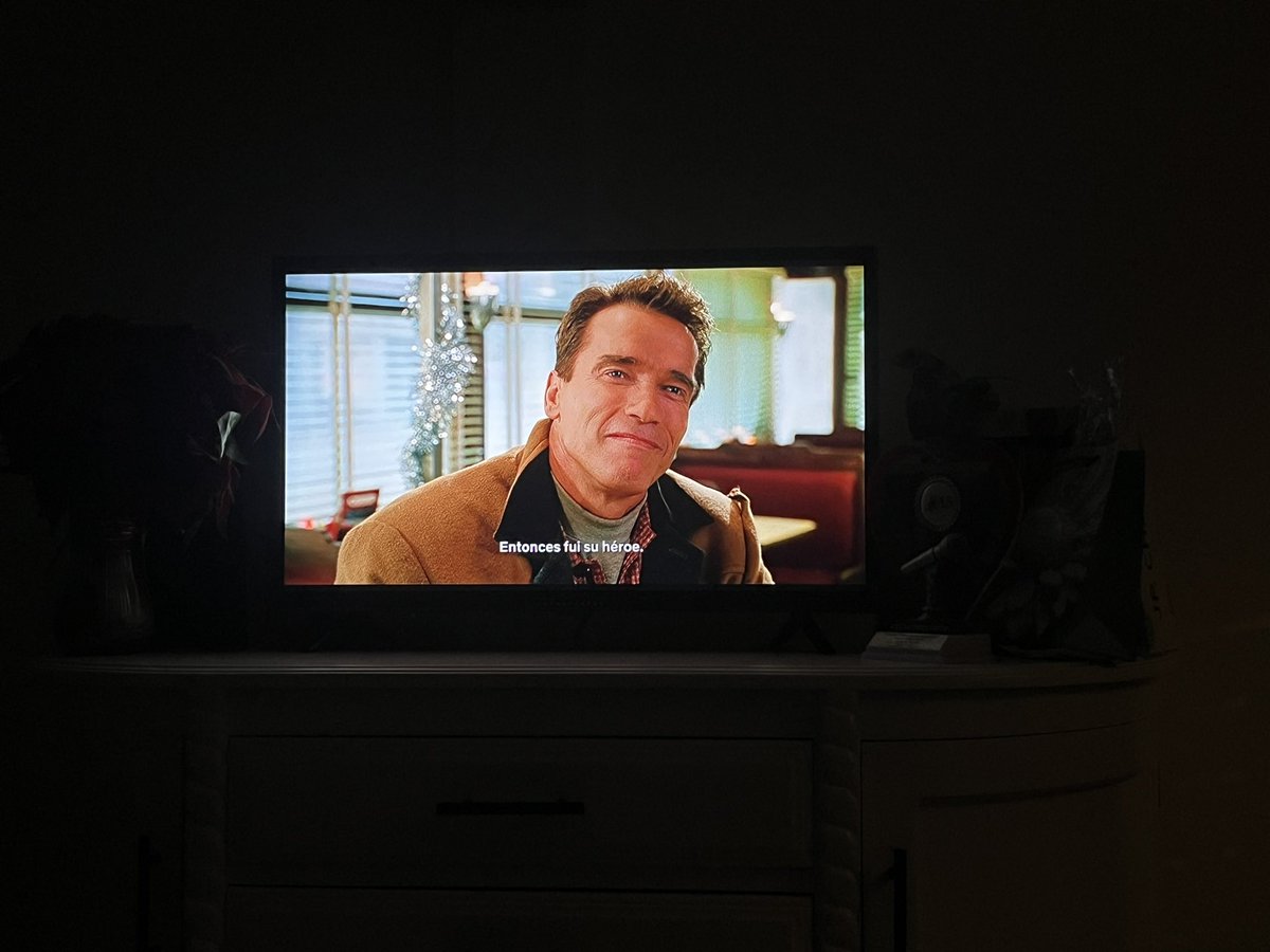 MilagrosVoice's tweet photo. @TheGoldenDays Watching that movie right now 😍 https://t.co/4Yw5sBM5rA