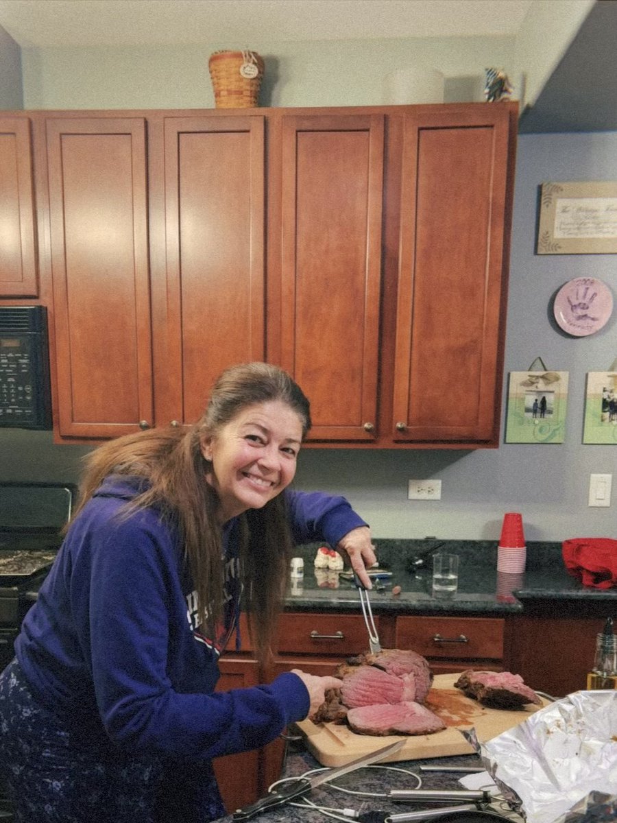 mama2kt's tweet photo. Thank you @ChefGruel! My best prime rib roast yet! https://t.co/mFZxhWCbvh