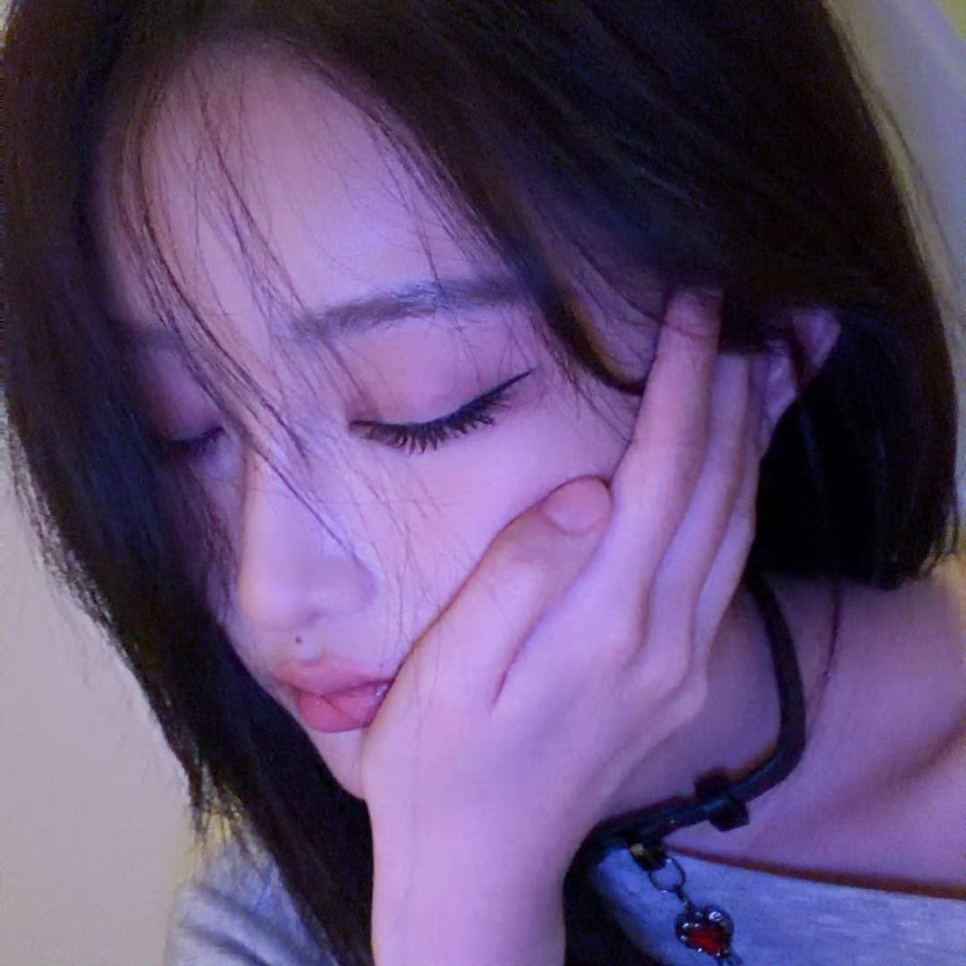 tazxing's tweet photo. 251202 죠우스위 부계정 웨이보 (4)

‘I’m so sorry’

#周诗雨 #ZhouShiyu #주시우 #SNH48 https://t.co/JLThGpG4qX