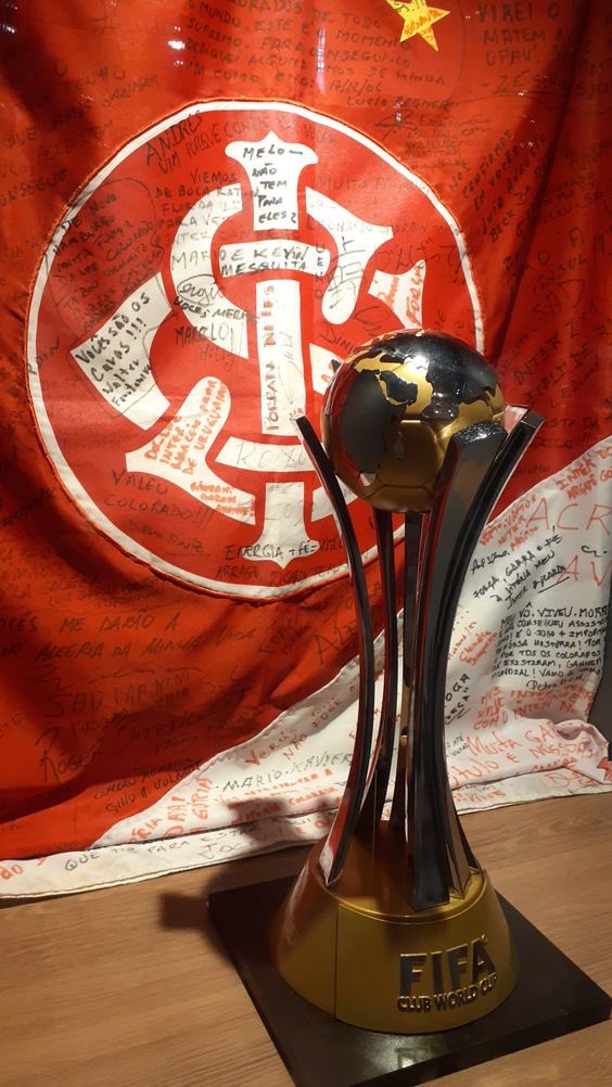 mateusxz10_'s tweet photo. @Gbzin_ffc podem ganhar 100 vezes seguidas de nós, mas, enquanto tu nao tiver uma dessas, tu nao tem moral pra falar. https://t.co/g2qwhLHi9n