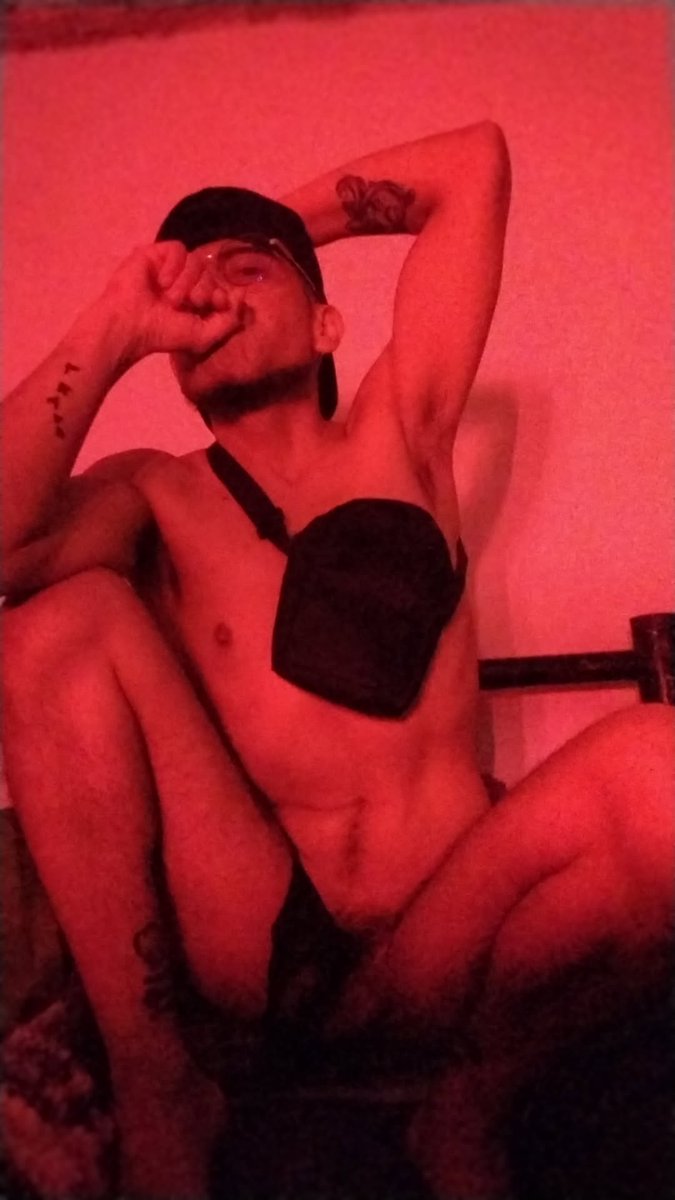 Moises760513801's tweet photo. Y Seguimos Pasándola 🐽☁️😈 https://t.co/gbFsLLVYGb