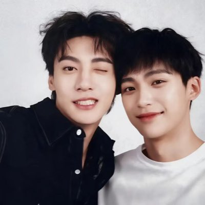 yaoierz's tweet photo. #NewProfilePic https://t.co/wd2YOYmZcM