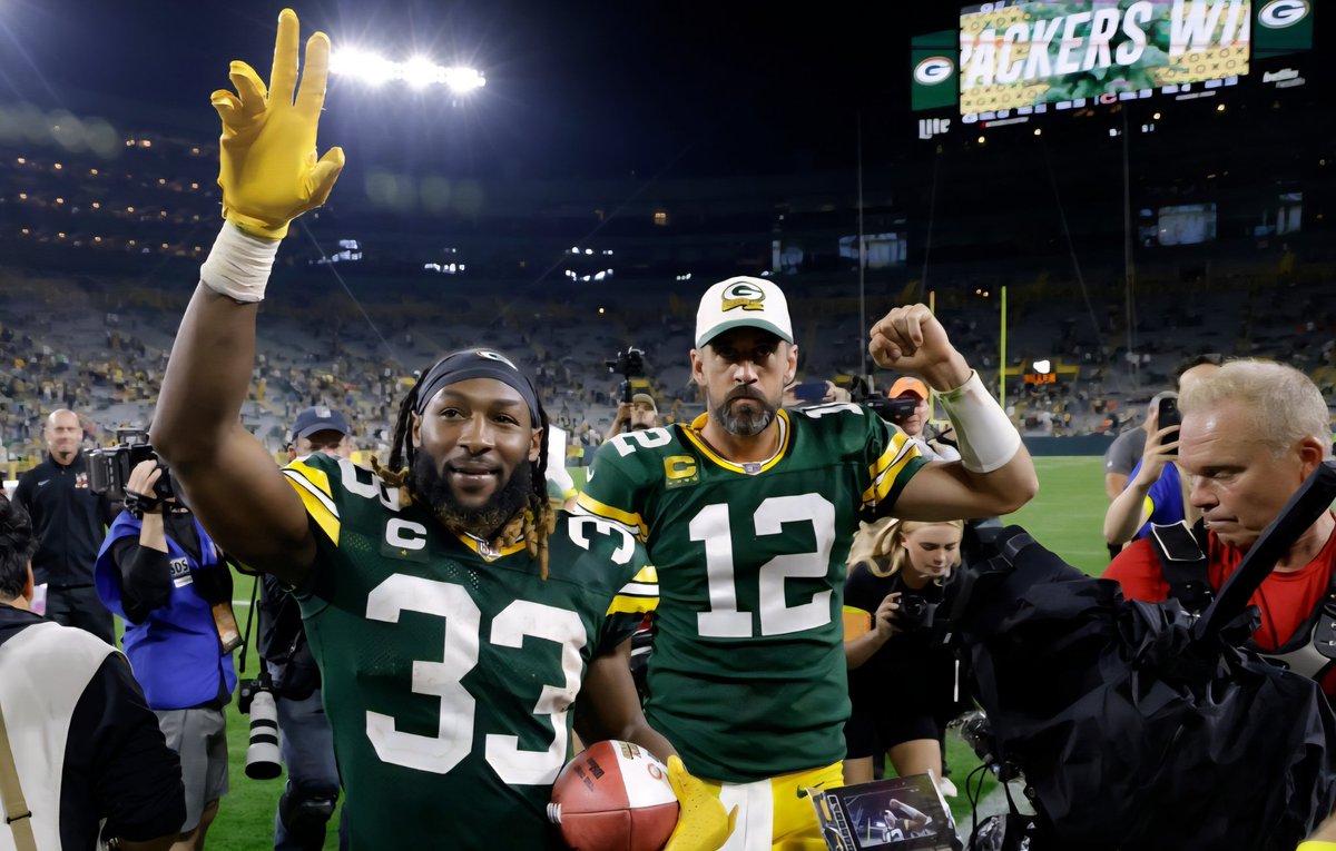 packers_access's tweet image. These two just sent the Lions home for old times' sake 🧀🏈💪🏽💚