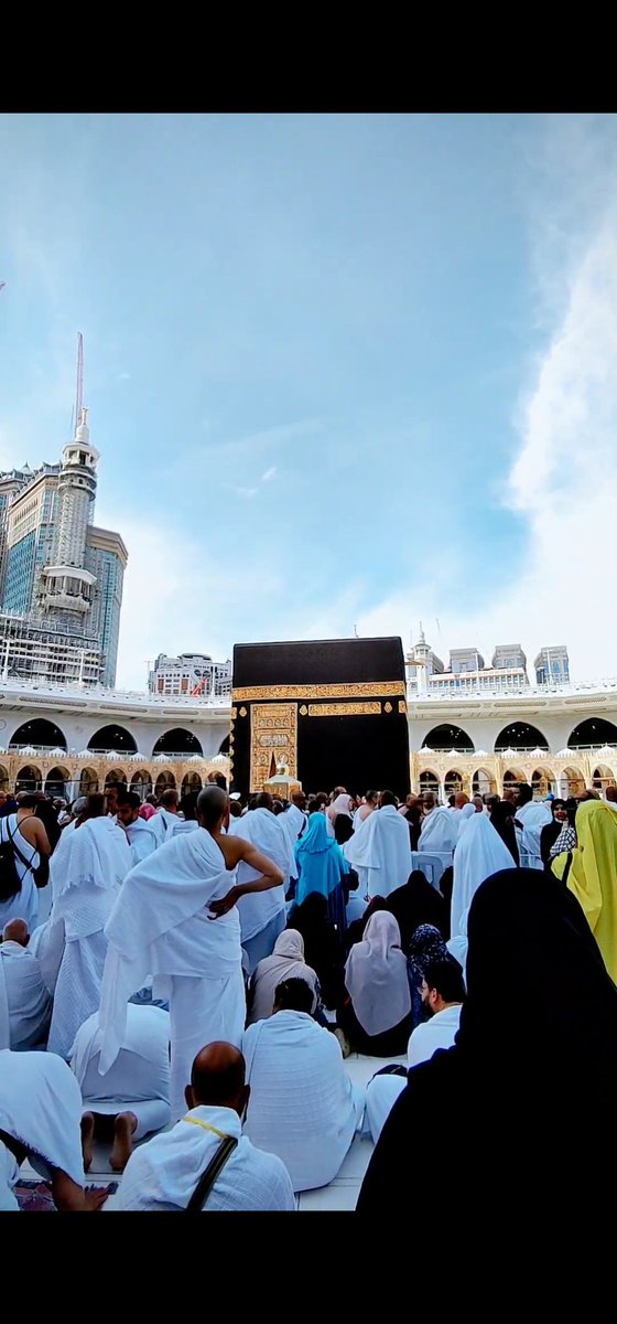 ogrtmnhanimmm's tweet photo. O kadar özledim ki Kabe'yi ..... https://t.co/65eyz1ilyQ
