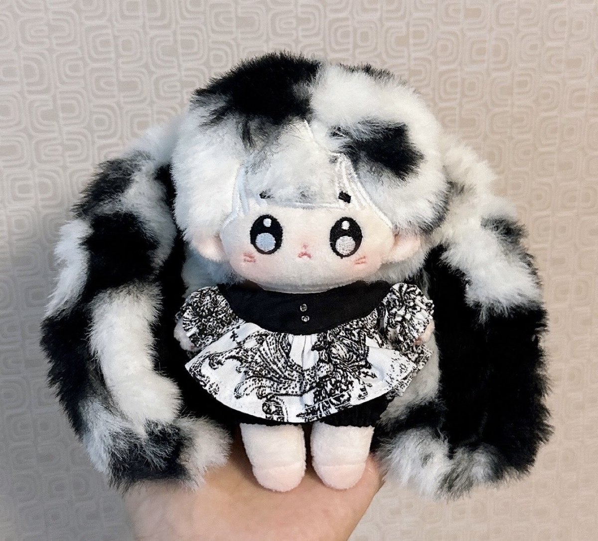 얼루기는 아가씨야🥹🖤

예쁜 옷 <a href="/lunar_plant/">🌙Cre (D용 pory 위시 25개월)</a>