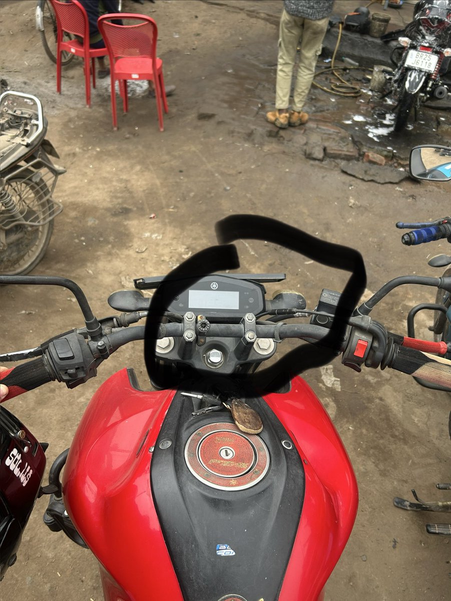 rohitnarayansha's tweet photo. Very disappointed with  @IRCTCofficial Railway Courier service. My bike was damaged during transit due to improper handling. This is unacceptable for a paid service. Request immediate action &amp; compensation. 🚨🏍️
#IRCT #RailwayCourier @RailwaySeva @RailMinIndia @RailwaySeva https://t.co/yIc0rUp5uX