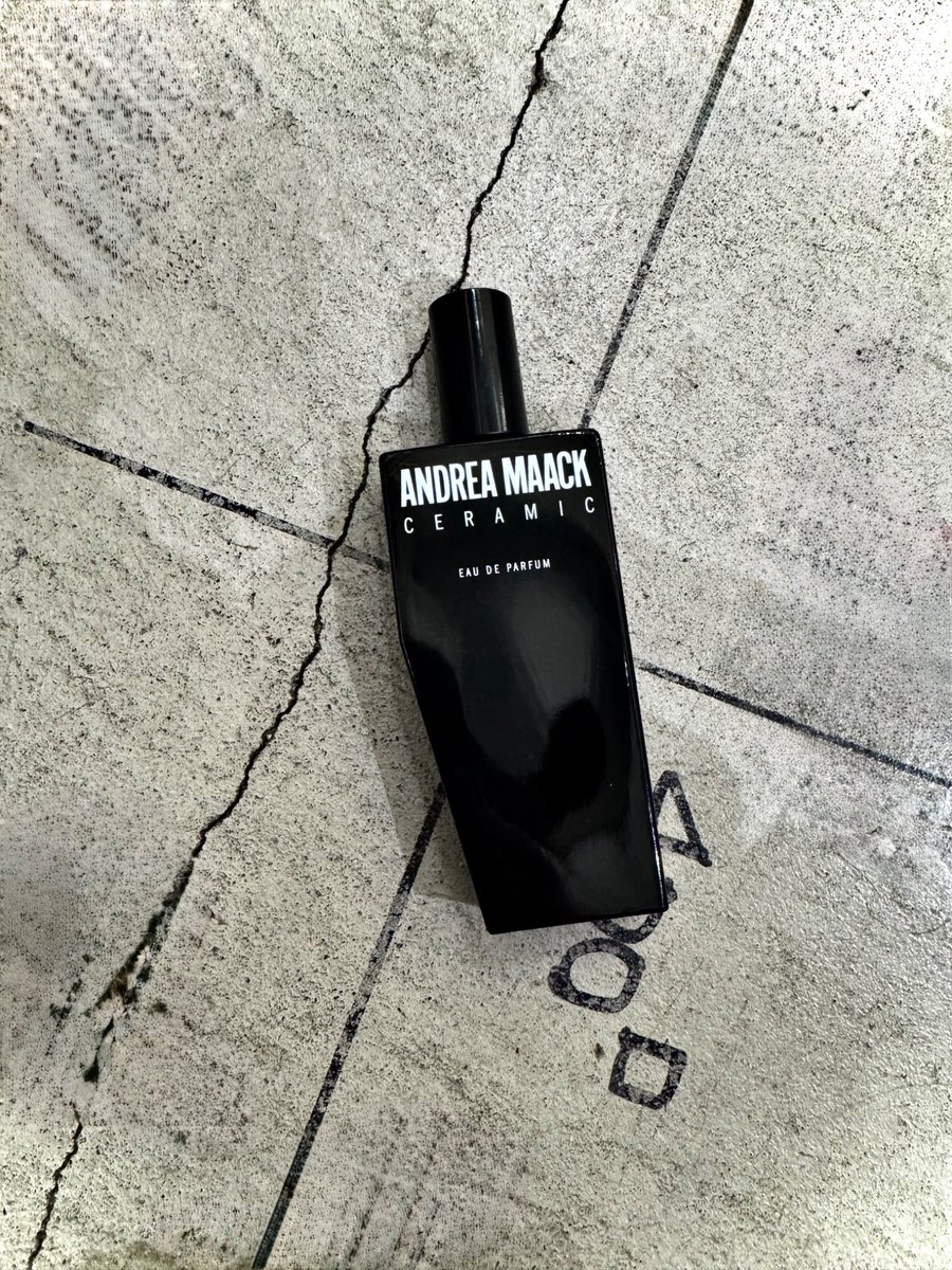 Andrea Maack｜セラミック 肌に湧き立つ天然ホワイトクレイの香り