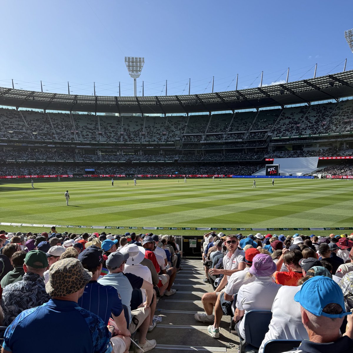 England's Barmy Army 🏴󠁧󠁢󠁥󠁮󠁧󠁿🎺 tweet media