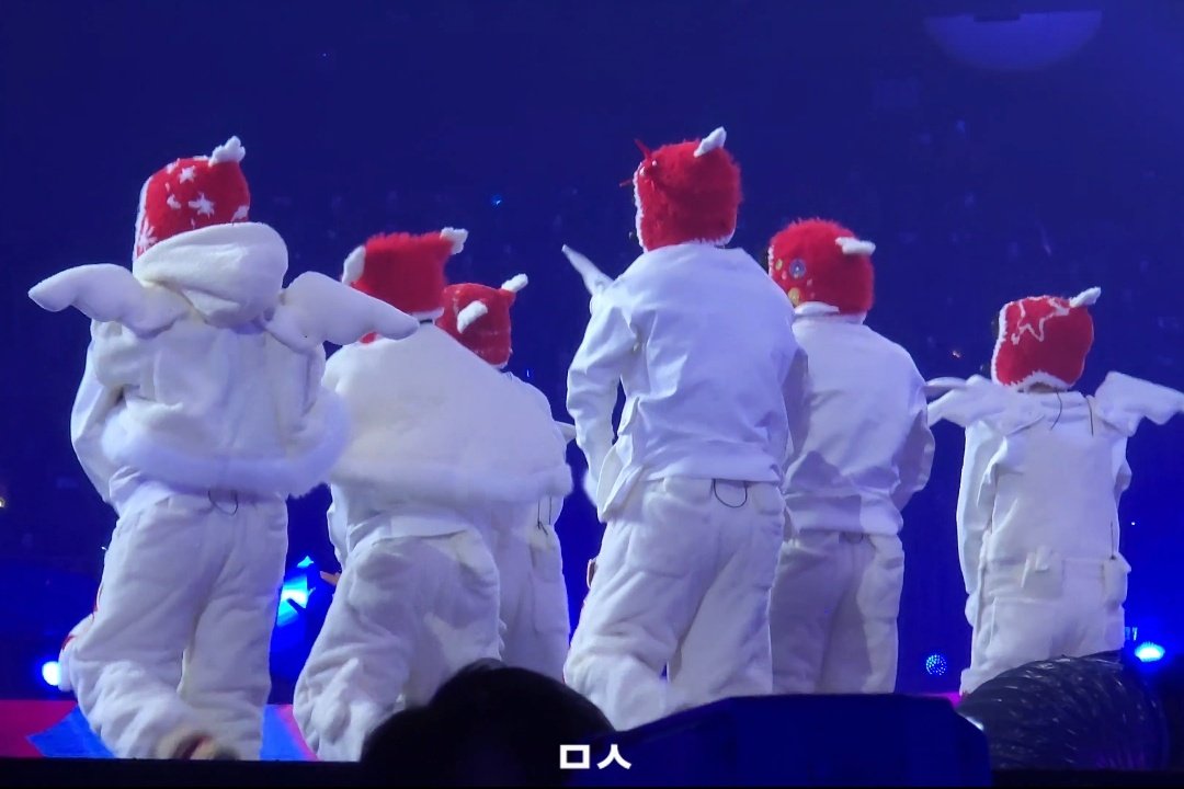 woozenniee's tweet image. 🍓🍓🍓🍓🍓🍓