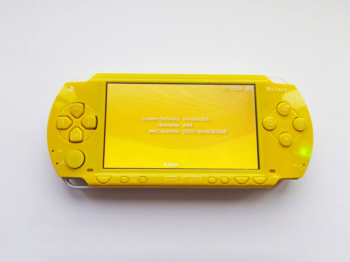 PlayStalgia's tweet image. 🎶And it was all yellow🎶