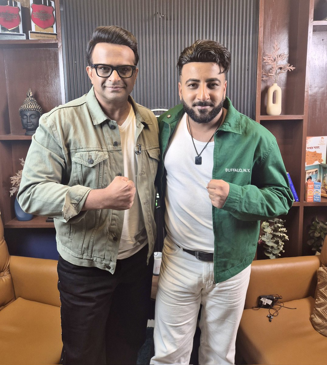 #ShehbazBadesha opens up on the pure bond between Shehnaaz Gill and Siddharth Shukla, the real equations inside the Bigg Boss house, and equation between Tanya Mittal, Malti Chahar, and Amaal Mallik - while also talking about getting married to Kashish.

Honest, emotional, and