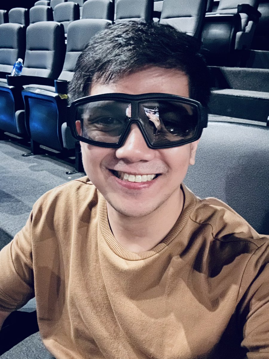 Had a date with me, myself, and I ‘cuz no one accepted my invite, so I watched Avatar Fire and Ash alone. It was one hell of a movie! The best in the franchise! The 3 hours at IMAX were worth it!