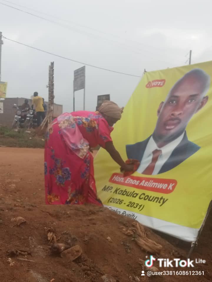 Kinywamachunda's tweet image. As the countdown continues to 15th January, our lovely 🥰 people are in high spirits
#Make that call.☎️ tell 10 of your people to:
#Vote NRM
#Vote Enos , 
#Vote @KagutaMuseveni