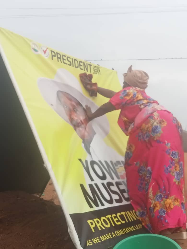 Kinywamachunda's tweet image. As the countdown continues to 15th January, our lovely 🥰 people are in high spirits
#Make that call.☎️ tell 10 of your people to:
#Vote NRM
#Vote Enos , 
#Vote @KagutaMuseveni