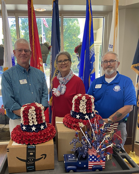 NFRW's tweet image. North Baldwin Republican Women of Alabama is 𝗖𝗮𝗿𝗶𝗻𝗴 𝗳𝗼𝗿 𝗔𝗺𝗲𝗿𝗶𝗰𝗮. With support from other Alabama Republican Women's clubs, North Baldwin RW presented a check for $1,557, along with donated items, to William F. Green State Veterans Home on Veterans Day.…