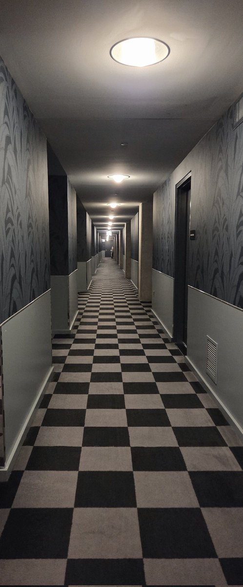 Ms. LuvyK tweet media