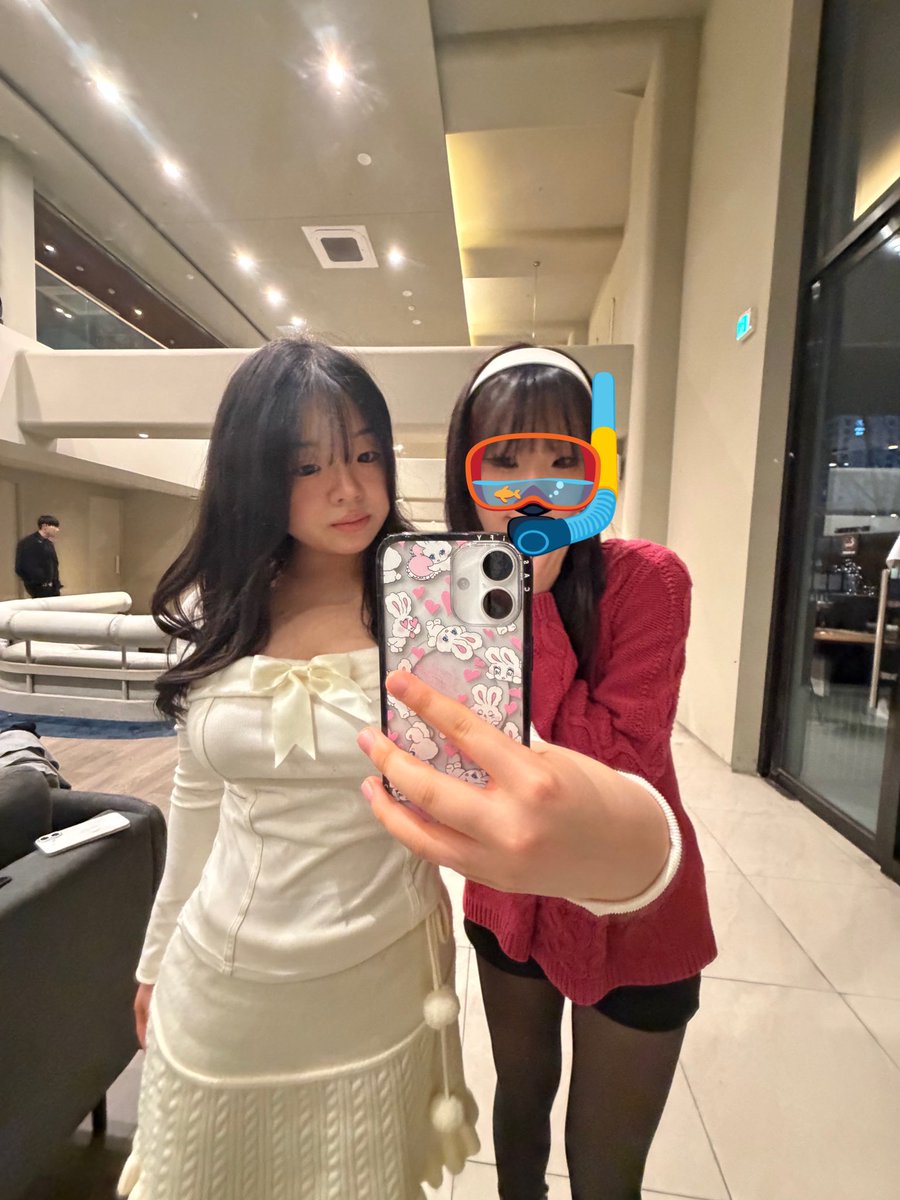 로린이 tweet media