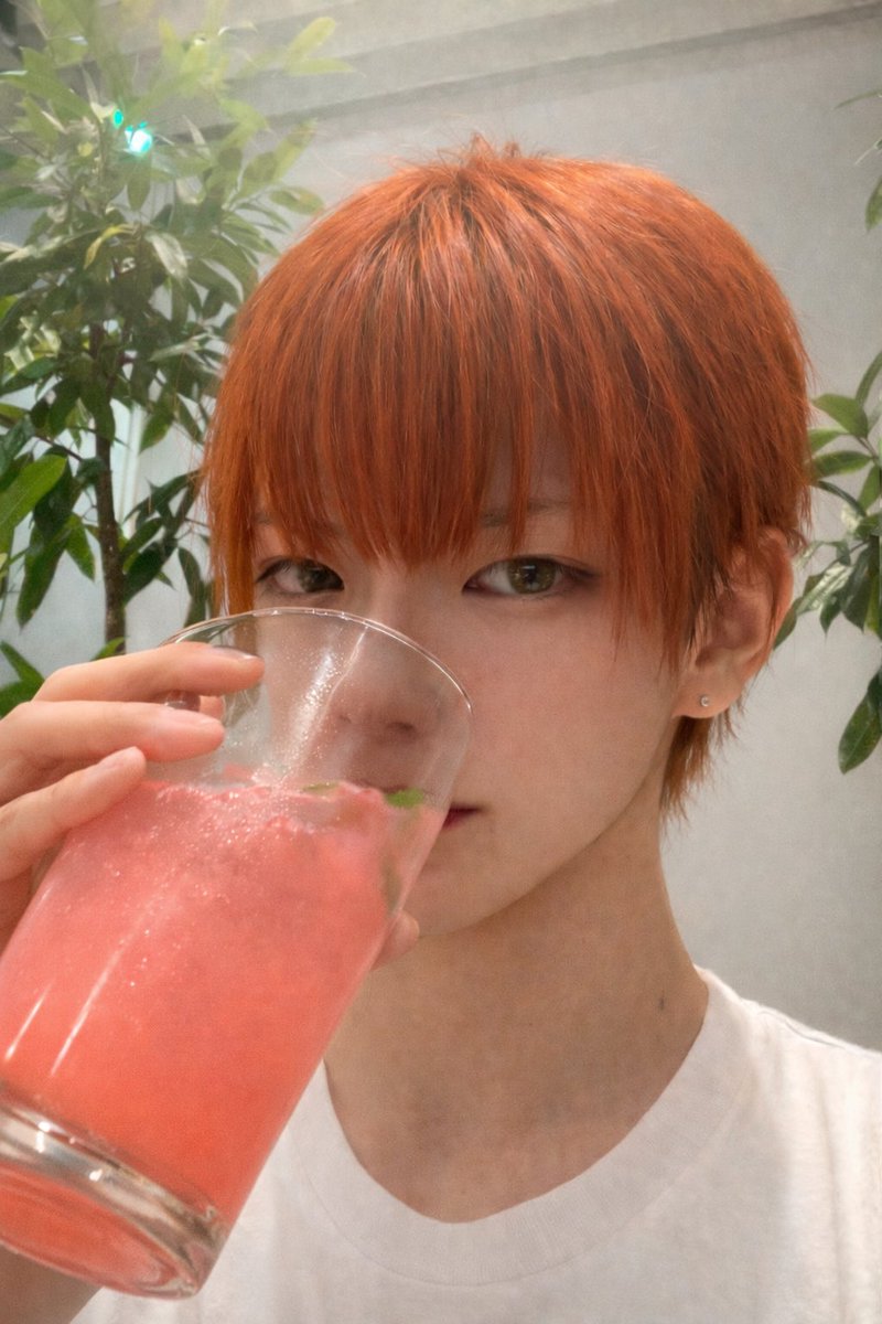 20thandcoming's tweet photo. 流行りに乗らせていただきますわ
左右でだいぶ違うな( ͡° ͜ʖ ͡°) https://t.co/jW4Jimwsd7