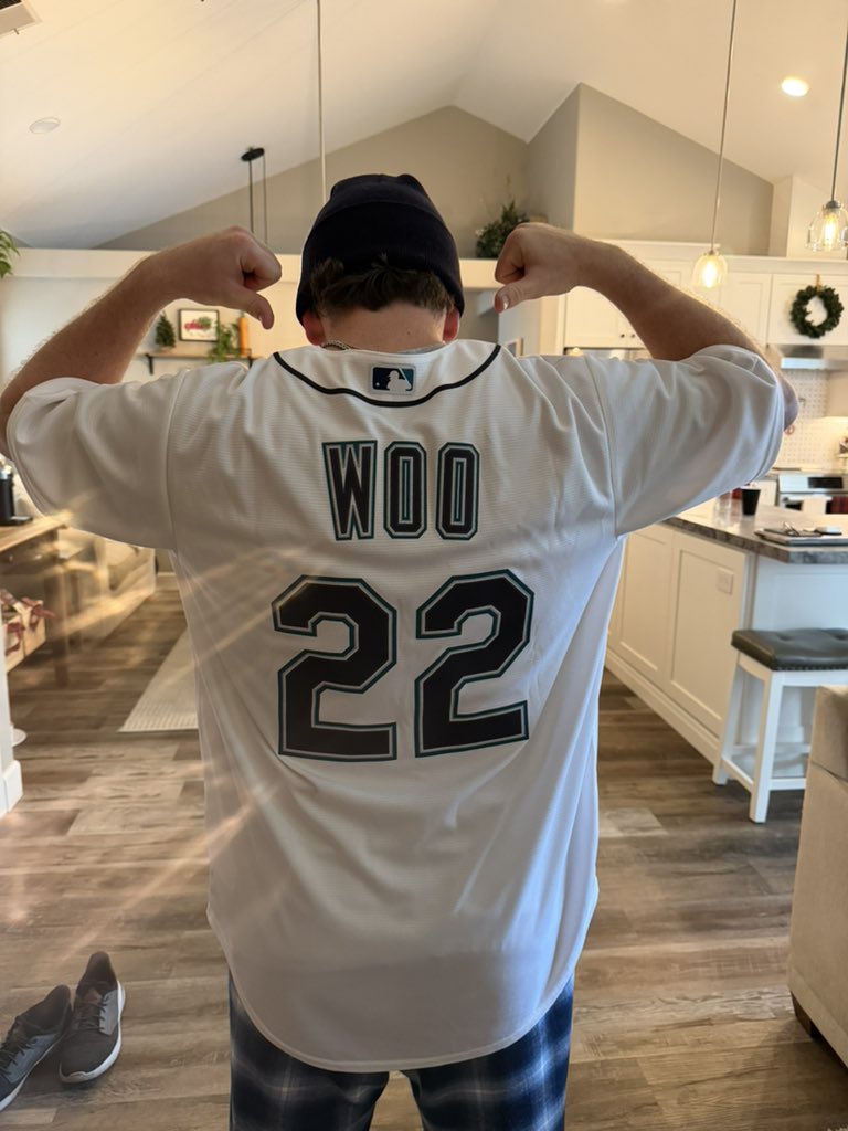 Titus Clappin tweet media