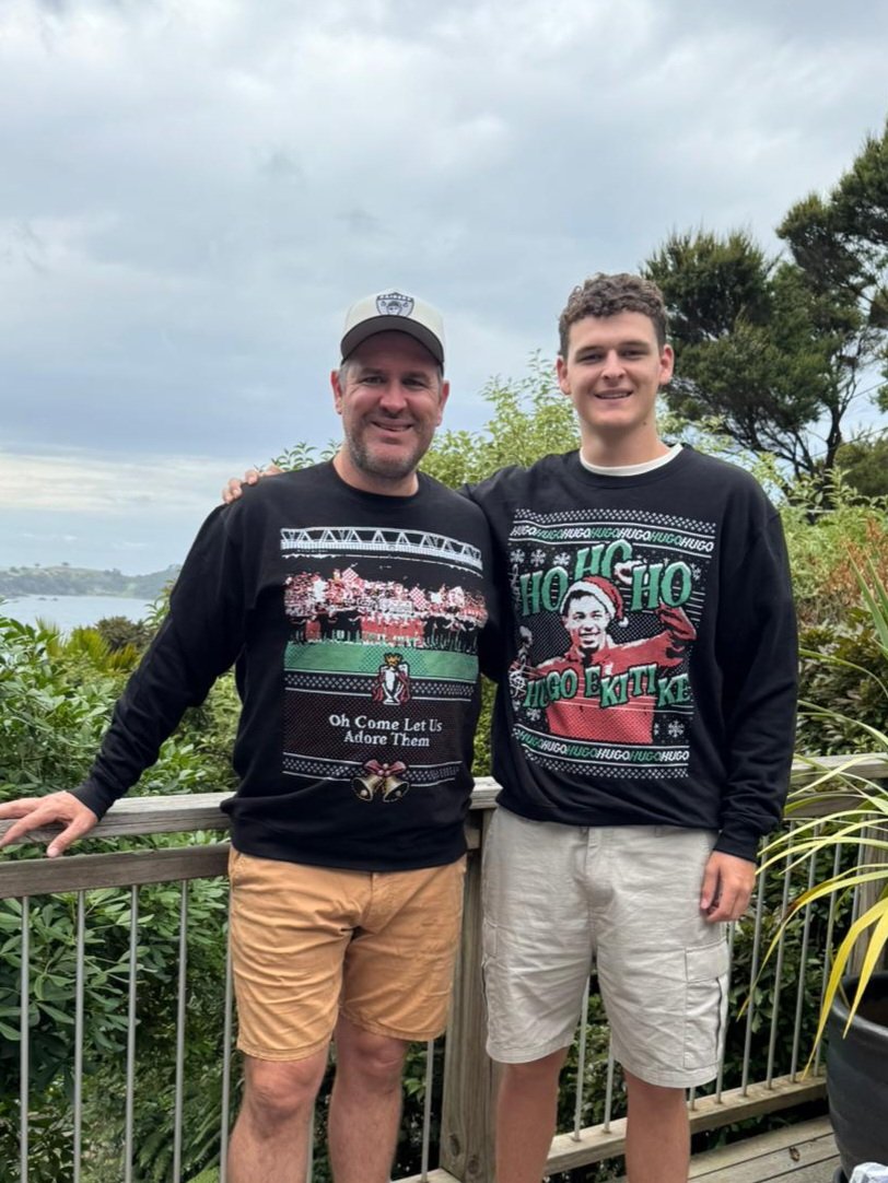 Howie John tweet media