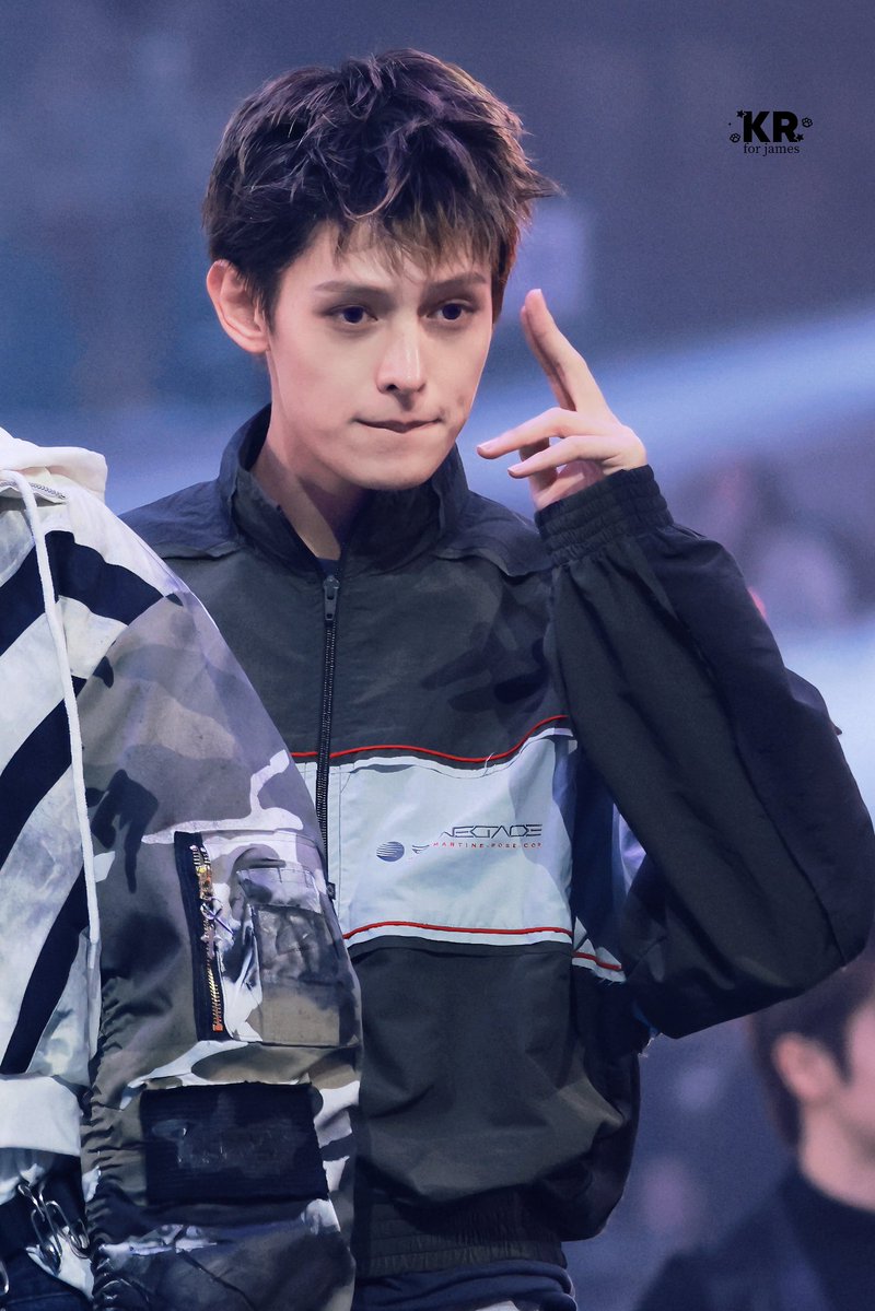 KR_RRRR_10's tweet image. 251225 😼😜
#제임스 #JAMES #赵雨凡 
#CORTIS #코르티스