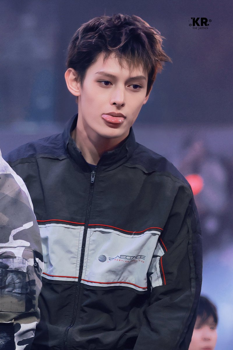 KR_RRRR_10's tweet image. 251225 😼😜
#제임스 #JAMES #赵雨凡 
#CORTIS #코르티스